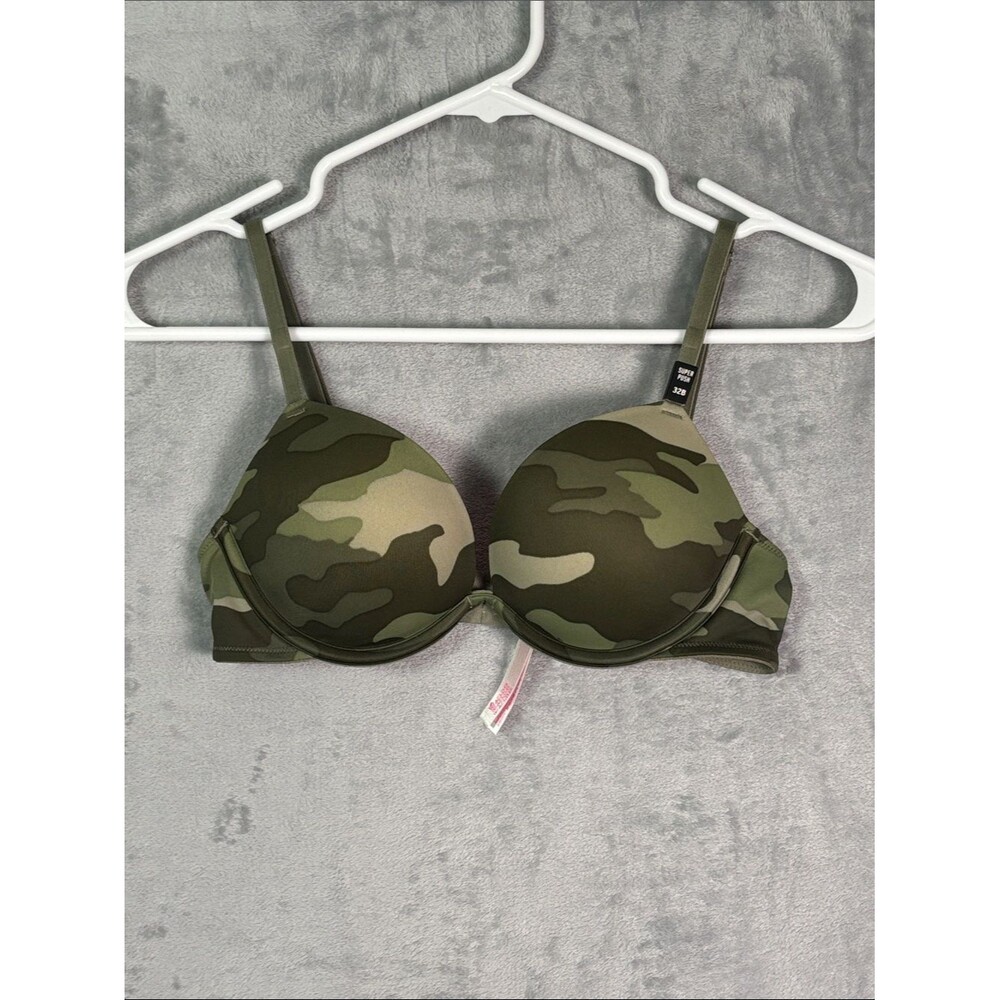 NWT New Victoria's Secret Pink Camo Everywhere Super Push Up Bra Size 32B